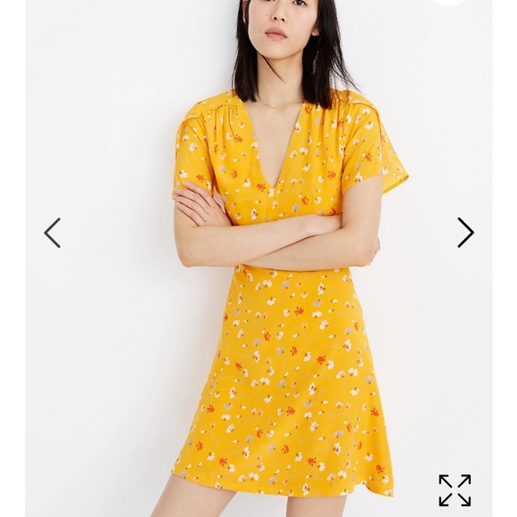 Madewell Dresses & Skirts - Madewell Silk Belladonna Dress